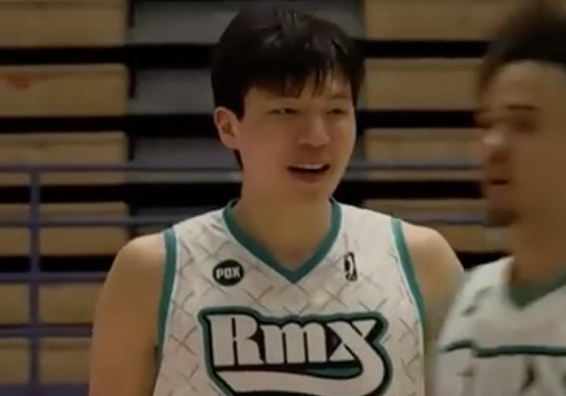 混音主帅：杨瀚森是我们攻防两端的支柱，他的英语进步非常多