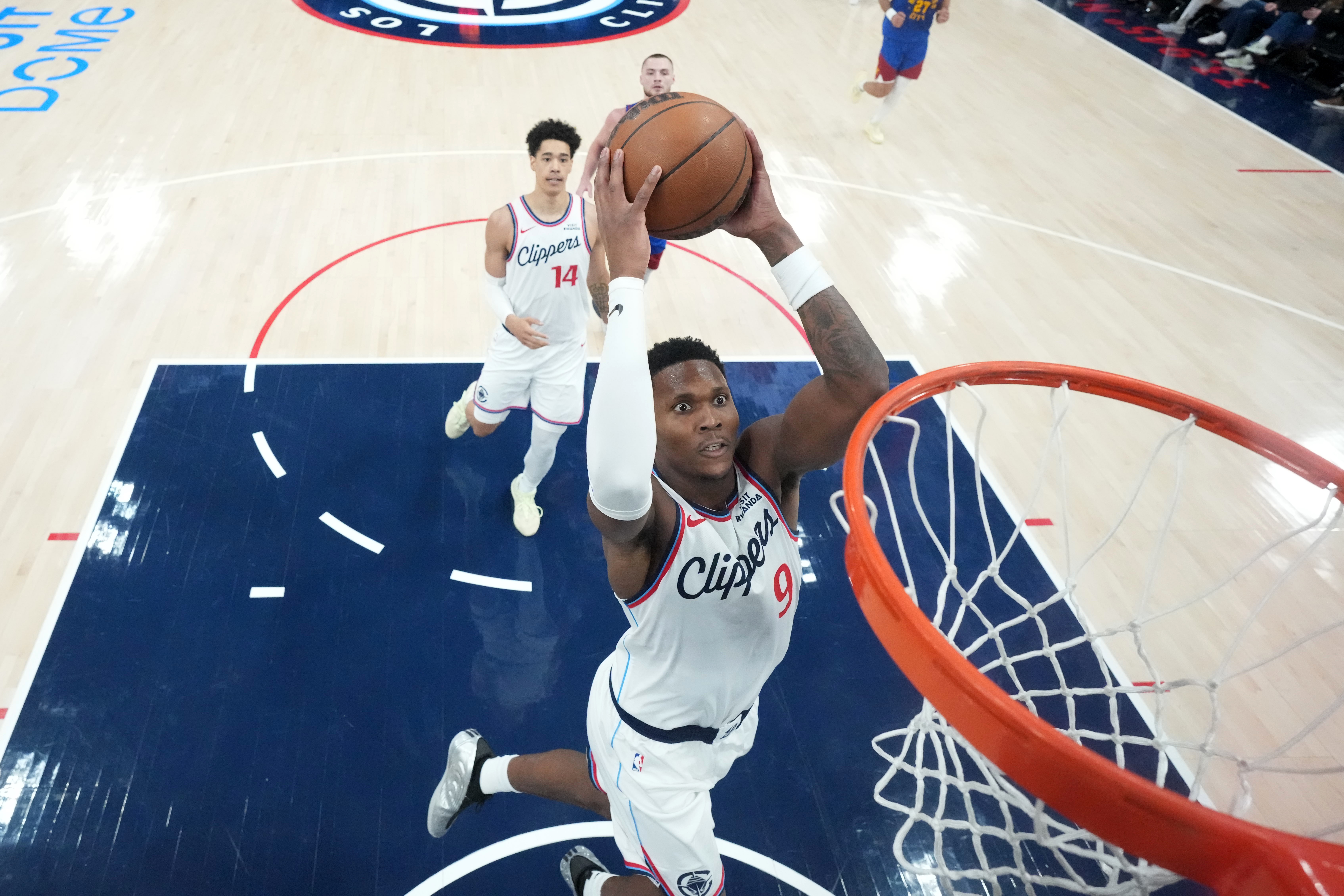 澳客网官网-马瑟林：新队友们都非常接纳我 我很高兴来到洛杉矶展现自己